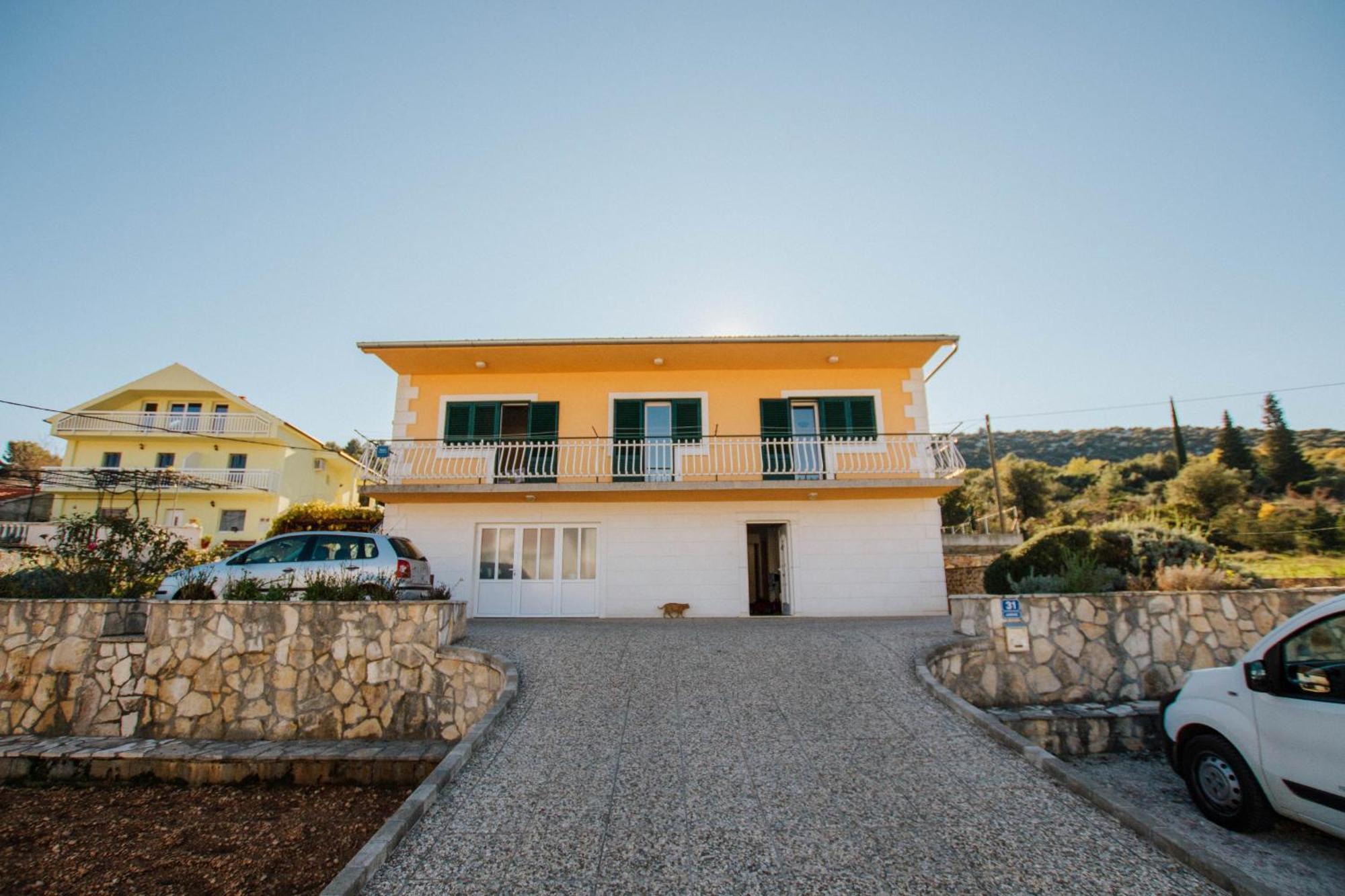 Apartments With A Parking Space Marina, Trogir - 11554 Exterior foto